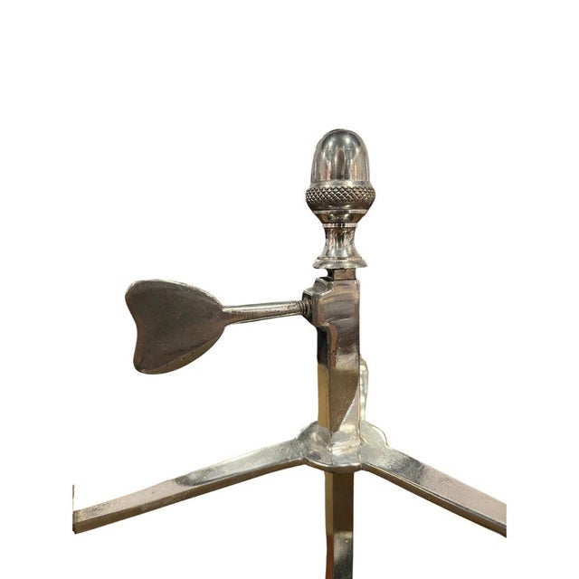 French Vintage Green Tole French Bouillotte Lamp For Sale - Image 3 of 4