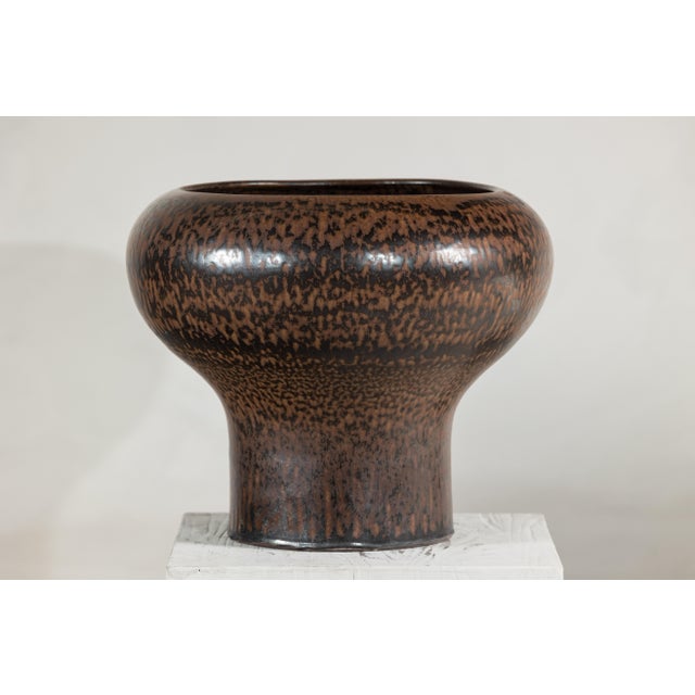 Late 20th Century Large Artisan Ceramic Vase with Wide Mouth and Speckled Brown Glaze For Sale - Image 5 of 18