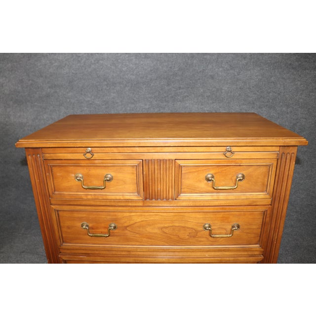 Pair of Kindel Louis XVI Directoire Style Brass Mount Commodes For Sale - Image 13 of 15