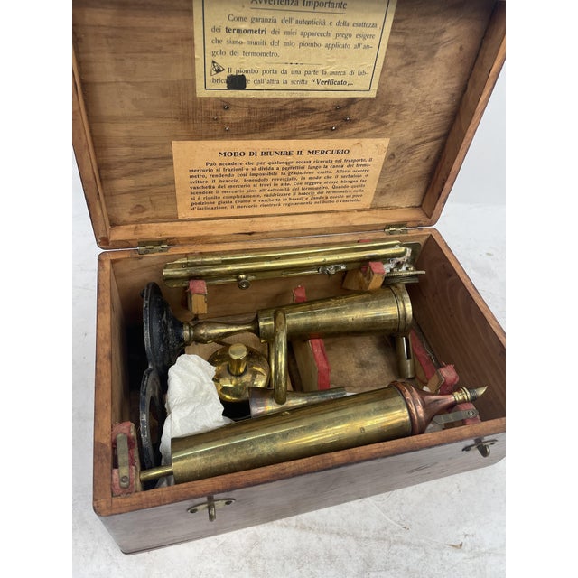 Beautiful and antique Malligand ebulliometer in brass, with original wooden casket. Complete with all original parts and...