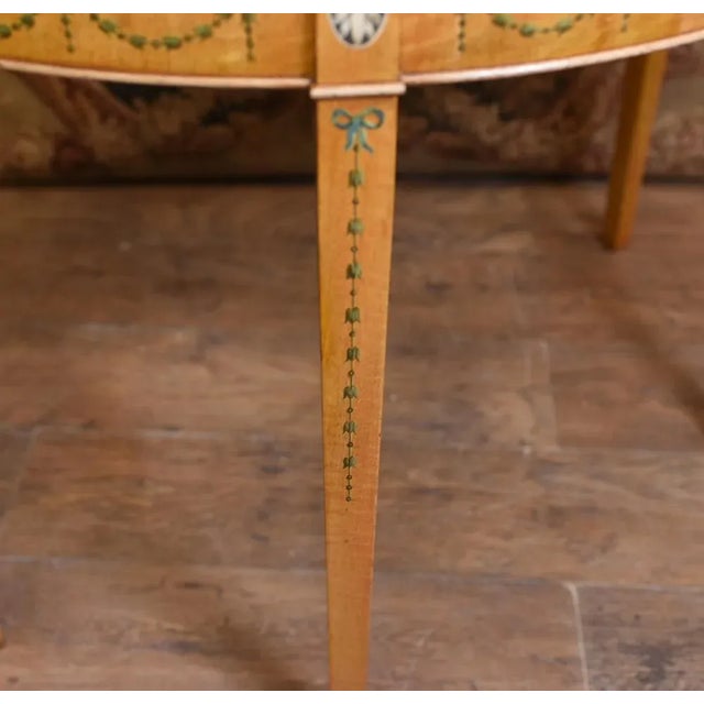 Hepplewhite Console Table For Sale - Image 5 of 9