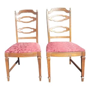 Vintage Pair of Mid-Century Chippendale Style Walnut Ladder Back and Brass Finial Side Chairs