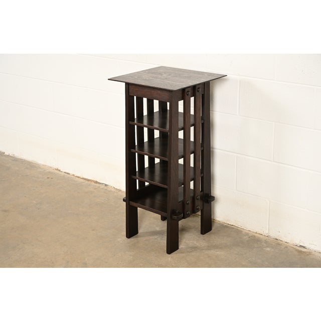 Charles Limbert Stickley Brothers Style Antique Mission Oak Arts & Crafts Bookstand or Magazine Rack, Circa 1905 For Sale - Image 4 of 10