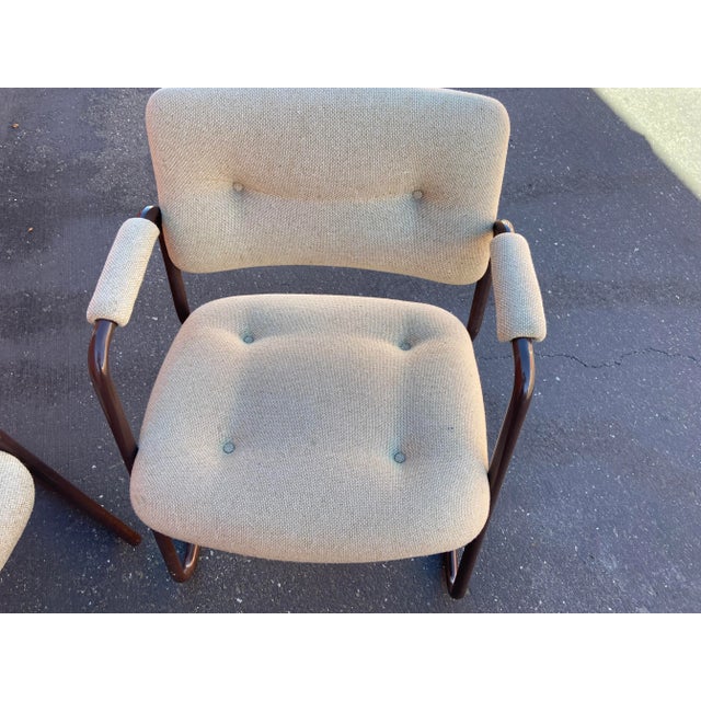 Ecru 1980s Vintage Steelcase Cantilevered Armchairs - Set of 4 For Sale - Image 8 of 13
