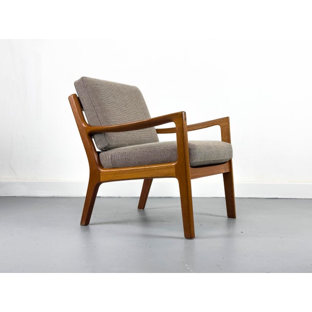 Beige Danish Teak and Wool Senator Lounge Chair by Ole Wanscher for P. Jeppesen, 1980s For Sale - Image 8 of 18
