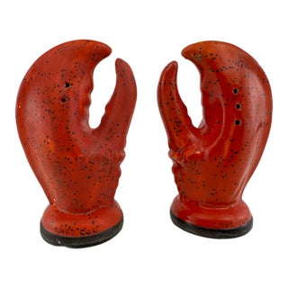 Vintage Coastal Red Ceramic Lobster Claw Salt and Pepper Shakers, a Pair For Sale