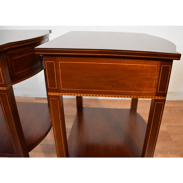 1940s Pair Biggs Virginia English Sheraton Mahogany Side Tables / End Tables For Sale - Image 14 of 18