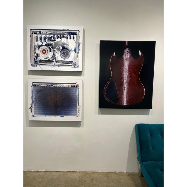 "gibson sg – buckle rash" dye sublimation on aluminium, flush mounted 37.5 x 30 inches / 95 x 76 cm gibson sg – buckle...