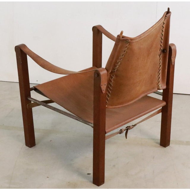 Vintage Safari Chair in Leather For Sale - Image 12 of 17