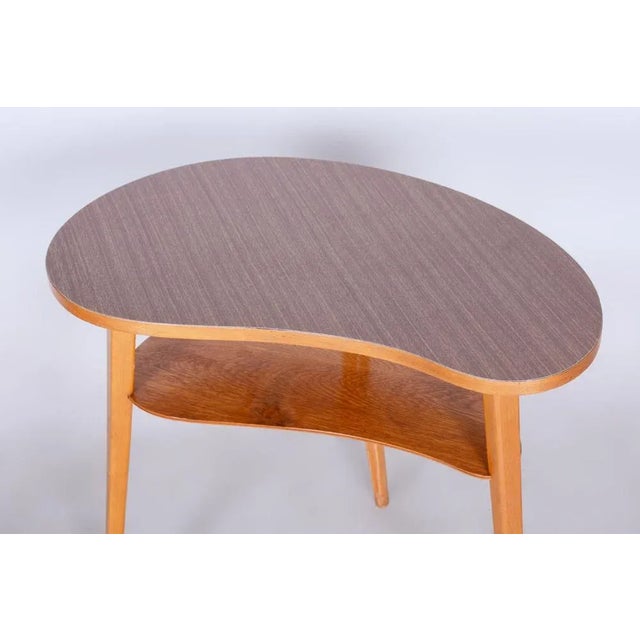 Small Mid-Century Beech Table, Former Czechoslovakia, 1950s, in Good conditions. Designed 1950 to 1959