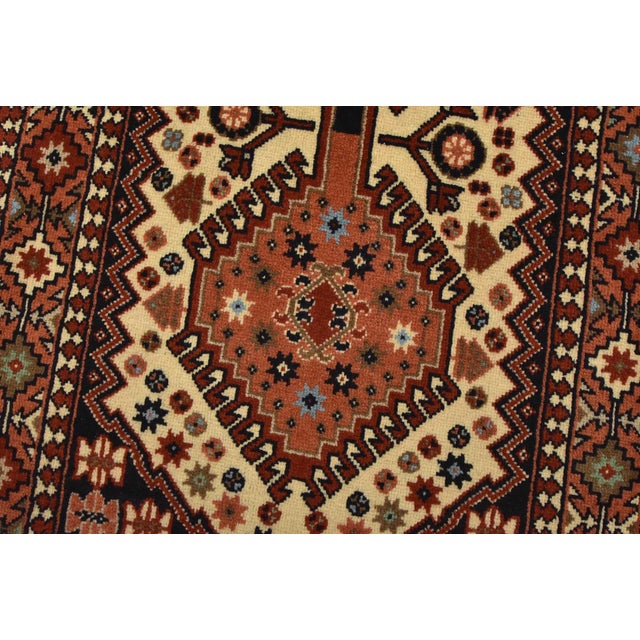 1990s Yalameh Runner 2’1” X 9’3” Ivory Wool Vintage Tribal Hand-Knotted Rug For Sale - Image 5 of 13