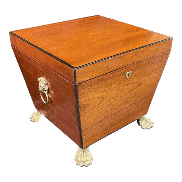 Early 19th Century Regency Mahogany Cellaret For Sale