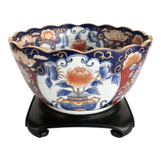 Mid-20th Century Gilt Japanese Imari Decorative Bowl, Wooden Stand For Sale