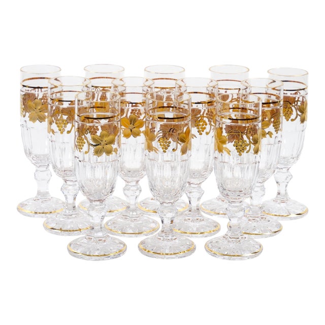 Val Saint Lambert Set of 12 Gilt Gold-Decorated Tableware Flute Service For Sale