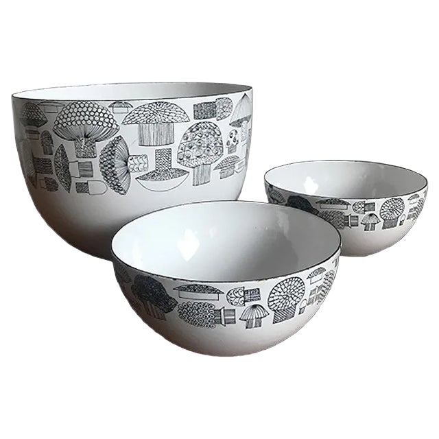 Enameled Metal Bowls by Kaj Franck for Arabia, 1950s, Set of 3 For Sale