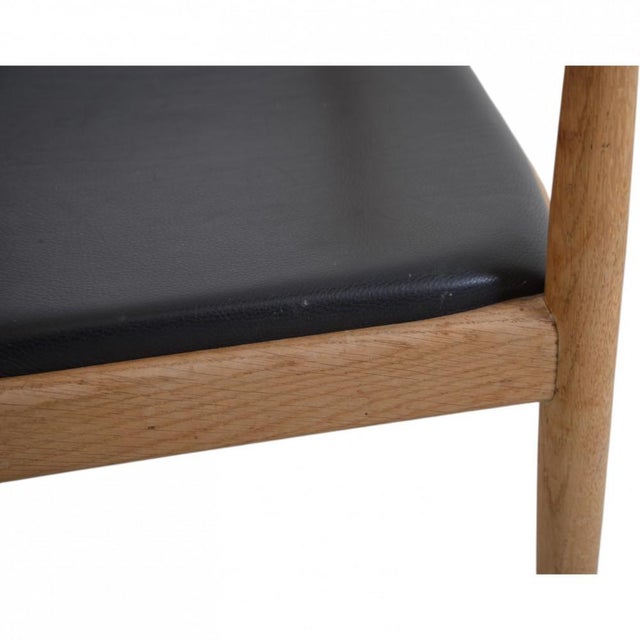 JH503 The Chair in Oak and Black Leather by Hans Wegner, 1960s For Sale - Image 9 of 18