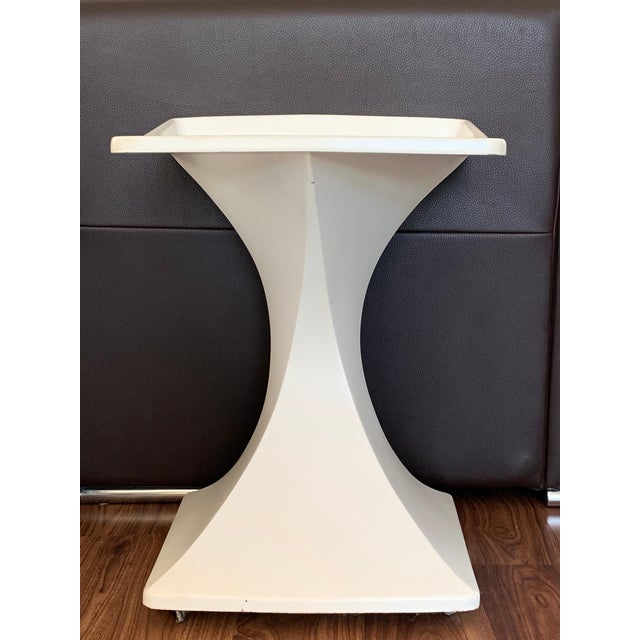 Mid 20th Century Italian Mid 20th Century Pedestal Side Table in Antique White with Wheels For Sale - Image 5 of 18