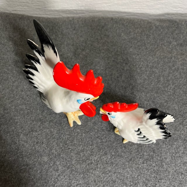 Late 20th Century Vintage Ucagco Ceramic Roosters - Set of 2 For Sale - Image 4 of 8
