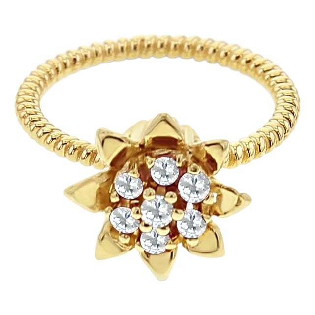 Tall Diamond Tulip Ring 14k Yellow Gold, Size 7.5 For Sale