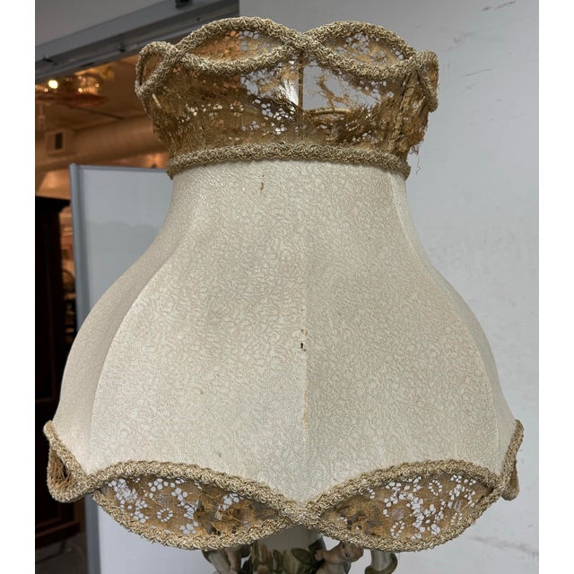 Early 20th Century Early 20th Century Italian Capodimonte Style Table Lamp With Original Lamp Shade For Sale - Image 5 of 12