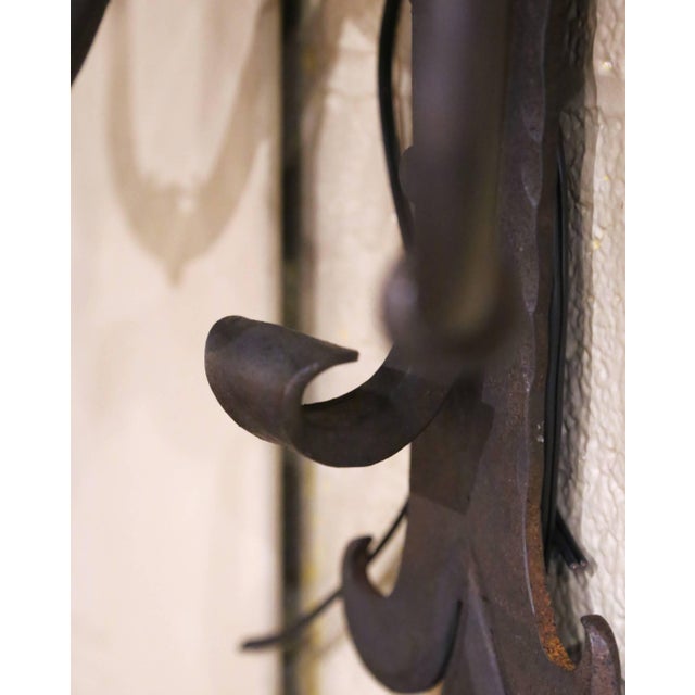 Early 20th Century French Gothic Revival Wrought Iron Wall Sconces, Set of 3 For Sale - Image 9 of 10
