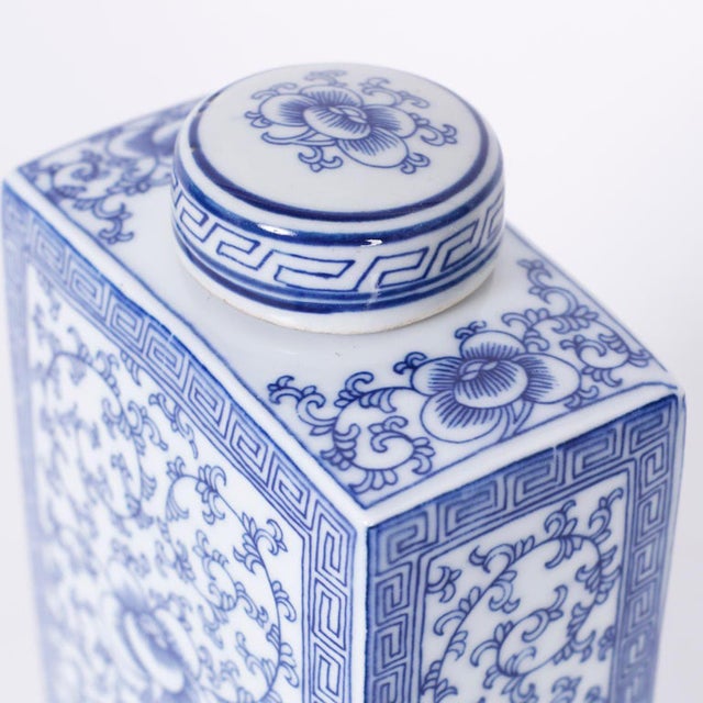 Ceramic Pair of Blue and White Porcelain Tea Caddies For Sale - Image 7 of 8
