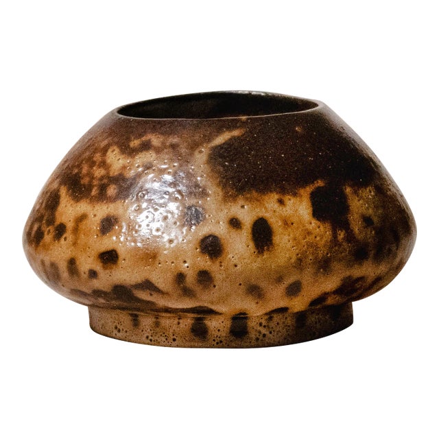 Vintage Handmade Two Toned Brown and Beige Tortoiseshell Glazed Bowl For Sale