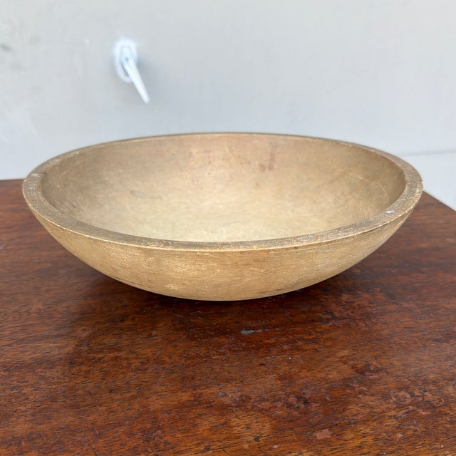 Antique Munising Turned Maple Wood Bowl, Circa 1930s A warmly appealing and genuinely useful example of early 20th century...