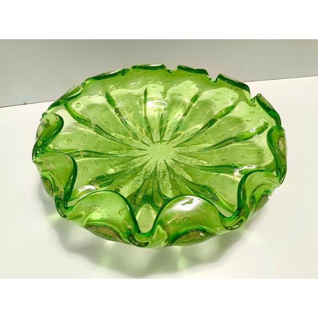 Large Green Bullicante Murano Glass Bowl with Gold Leaf, Italy, 1960s For Sale - Image 14 of 14