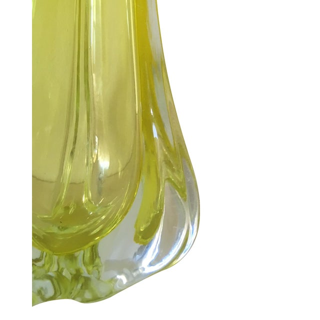 Glass Vase by Luciano Ferro for A.VE.M., 1960s For Sale - Image 3 of 11