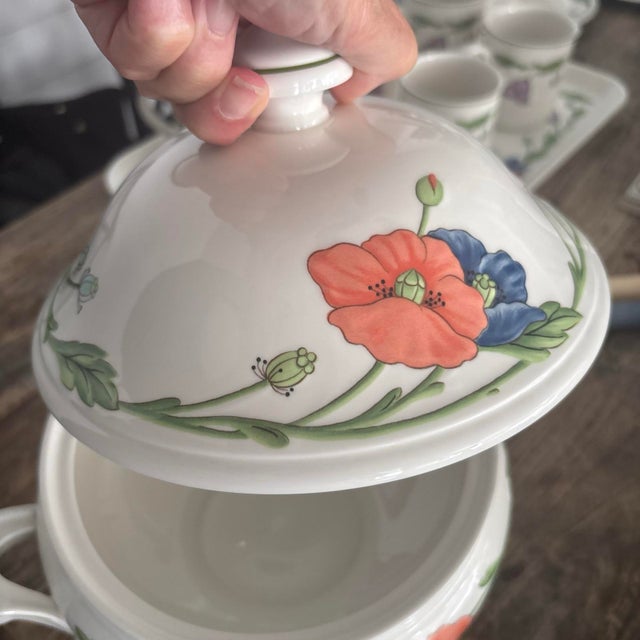 Ceramic Vintage Villeroy & Boch Amapola Porcelain Soup Tureen For Sale - Image 7 of 12