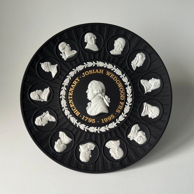 Commemorative Bicentenary Jasperware Plate by Josiah Wedgwood, 1990s For Sale - Image 6 of 6