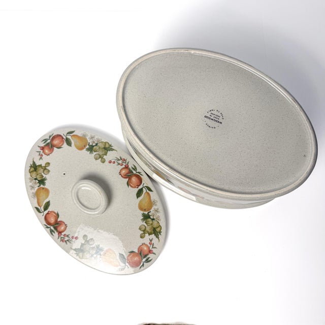 Ceramic Vintage Wedgwood Quince 2.5-Quart Oval Covered Casserole, England For Sale - Image 7 of 9