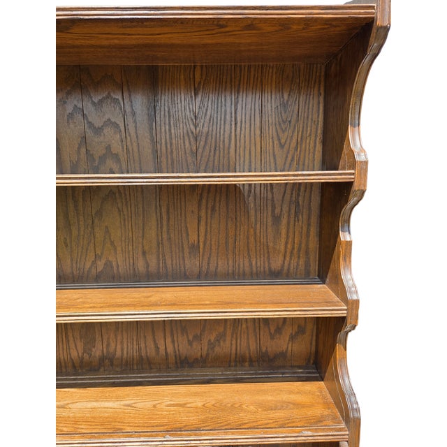 Brown 1980s Ethan Allan Charter Oak Jacobean Bookshelf Hutch China Cabinet Display Curio For Sale - Image 8 of 15