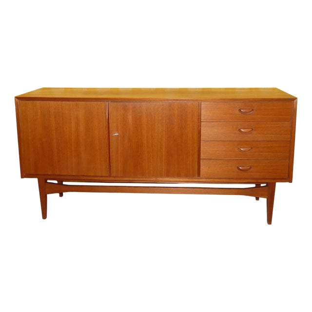 Mid-Century Modern Teak Sideboard, 1960s For Sale