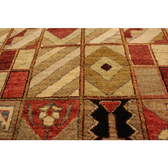 1990s Shabby Chic Tan/Red Hand-Knotted Wool Rug -3'0 X 5'2 For Sale In New York - Image 6 of 8