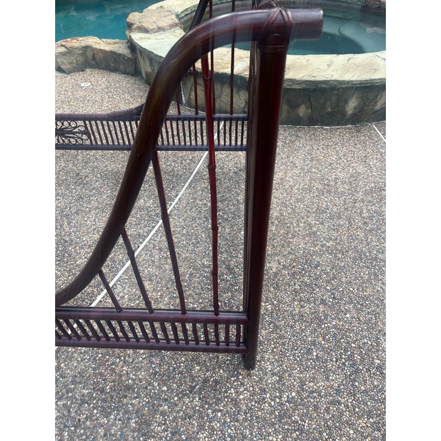 Beautiful Dark Bamboo daybed 1960’s Inside bottom measurements 77.5 x 41.5
