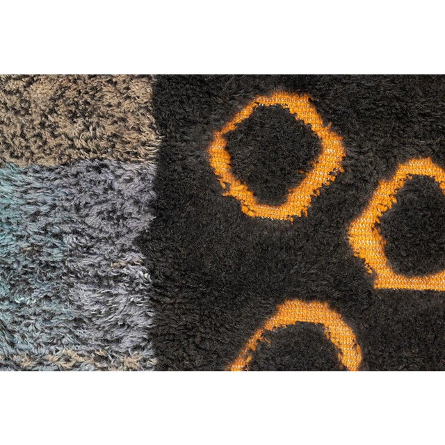 Contemporary Abstract Hand-Knotted Wool Rug | 9'11" X 6'9" | One of a Kind For Sale - Image 4 of 8