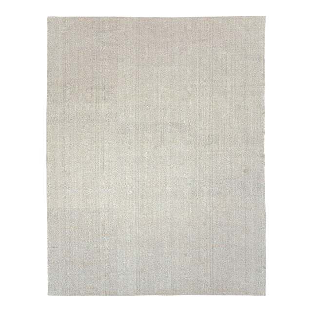 Galerie Shabab Collection Mid-20th Century Handmade Turkish Flat-Weave Kilim Room Size Carpet For Sale
