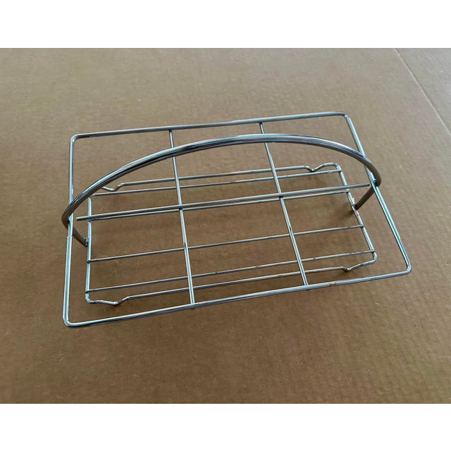 Mid Century Modern Dorothy Thorpe Silver Fade Embossed Roly Poly Glasses in Chrome Caddy—set of 6 For Sale In South Bend - Image 6 of 7