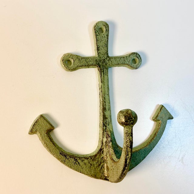 1970s Vintage Nautical Coastal Arts & Crafts Cast Iron Anchor Wall Hook For Sale - Image 4 of 11