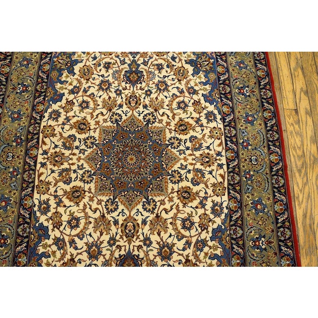 1940s Ivory Green Medallion Antique Isfahan Rug 3'7" X 5'6" Handknotted Wool Carpet For Sale - Image 4 of 5
