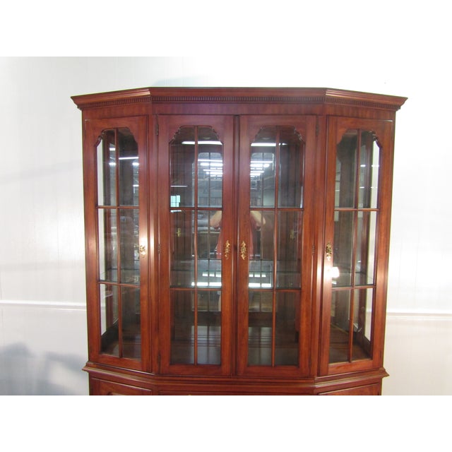 1990s Henkel Harris Solid Cherry Two Piece China Cabinet For Sale - Image 5 of 10