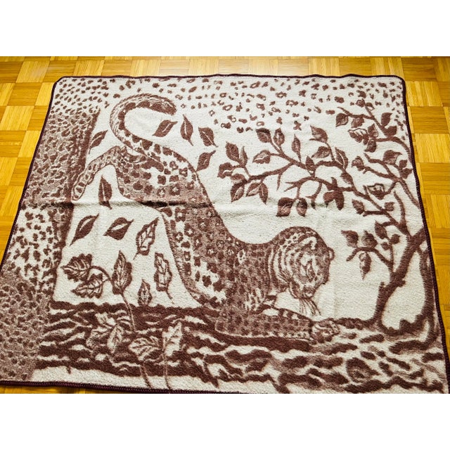 Vintage wool blanket double sided with tiger.