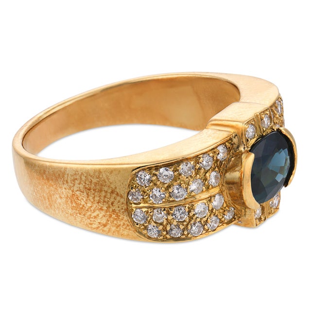 Vintage Sapphire Diamond 18k Yellow Gold Ring, Size 6 For Sale - Image 4 of 6