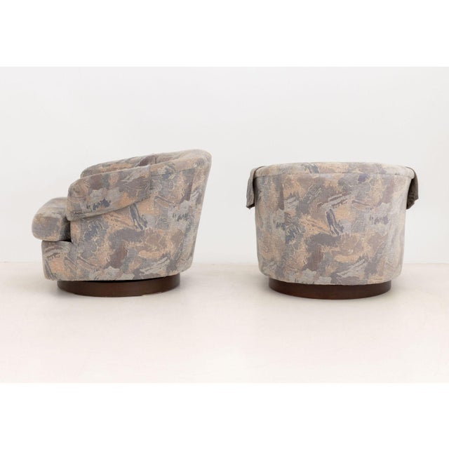 Milo Baughman Pair of Milo Baughman Style Barrel Swivel Arm Chairs For Sale - Image 4 of 11