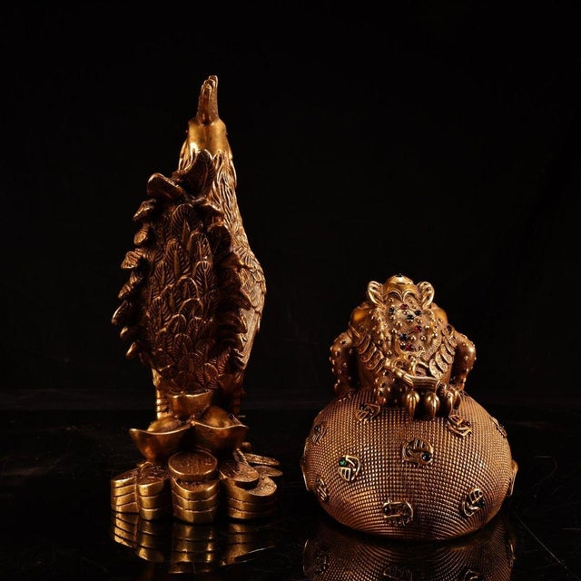 Copper Brass Rooster and Wealth Toad (Jinchan) Fortune Set - High-Relief Chiseled Copper Coin-Bringing Figurines For Sale - Image 8 of 9