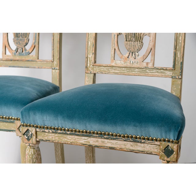 Off-white Pair of French Period Directoire Neoclassical Side Chairs, C. 1795 For Sale - Image 8 of 12
