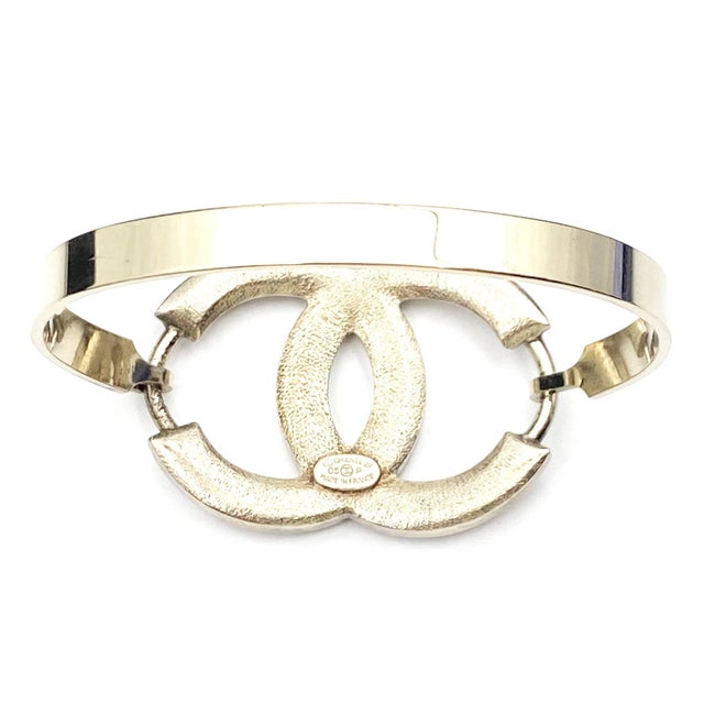 Chanel Chanel Light Gold CC Pink Princess Crystal Bangle Bracelet For Sale - Image 4 of 4