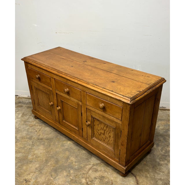 English 19th Century English Pine Dresser Base For Sale - Image 3 of 10